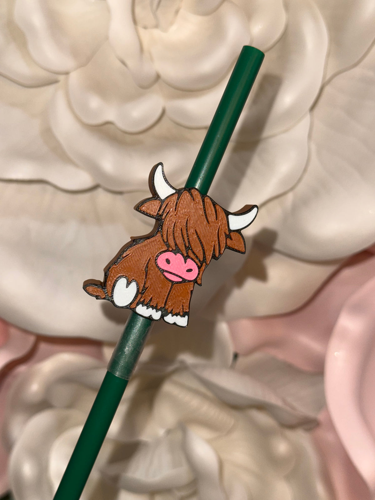 Highland Cow Straw Topper