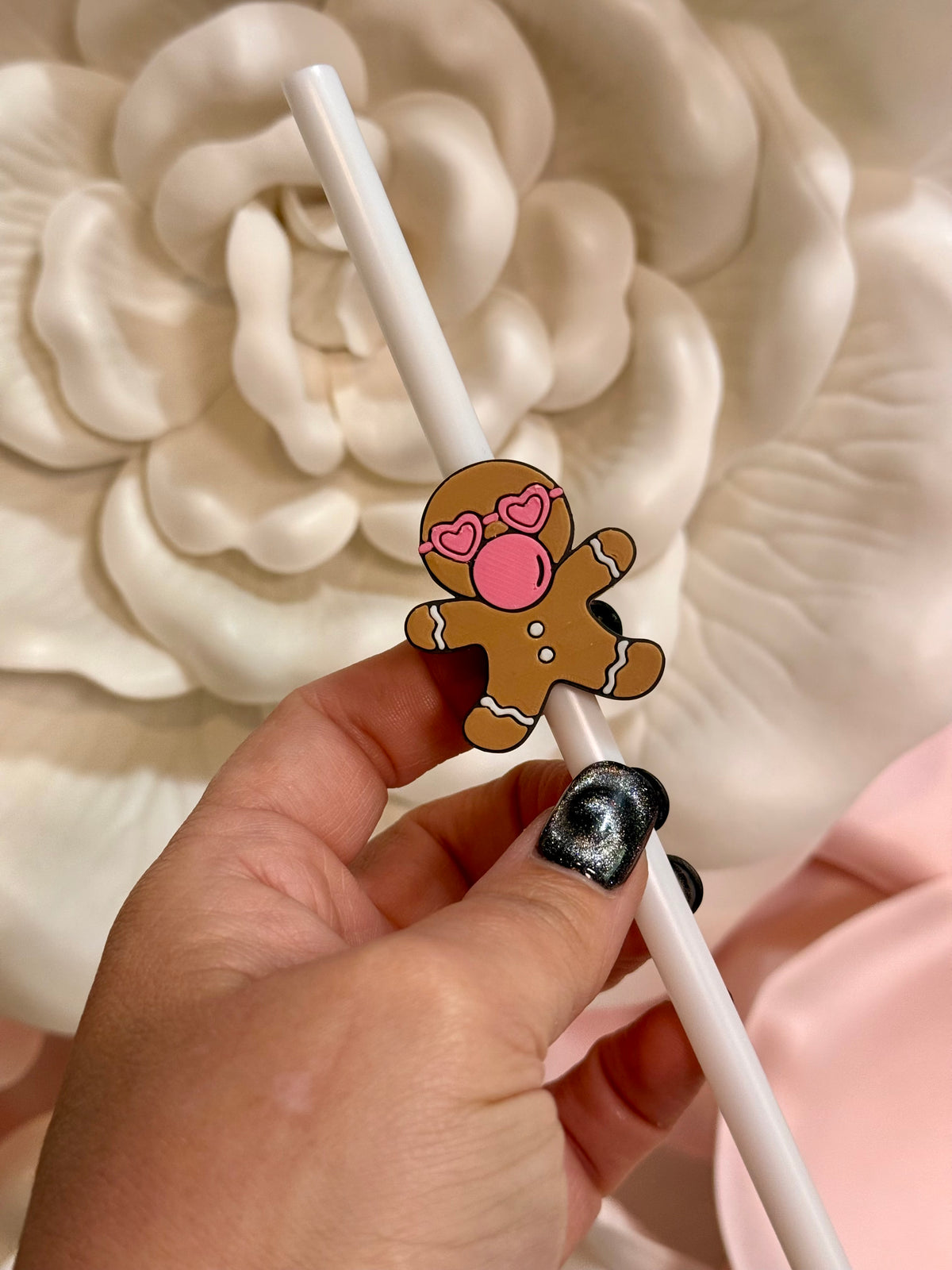 Bubble Blowing Gingerbread Straw Topper