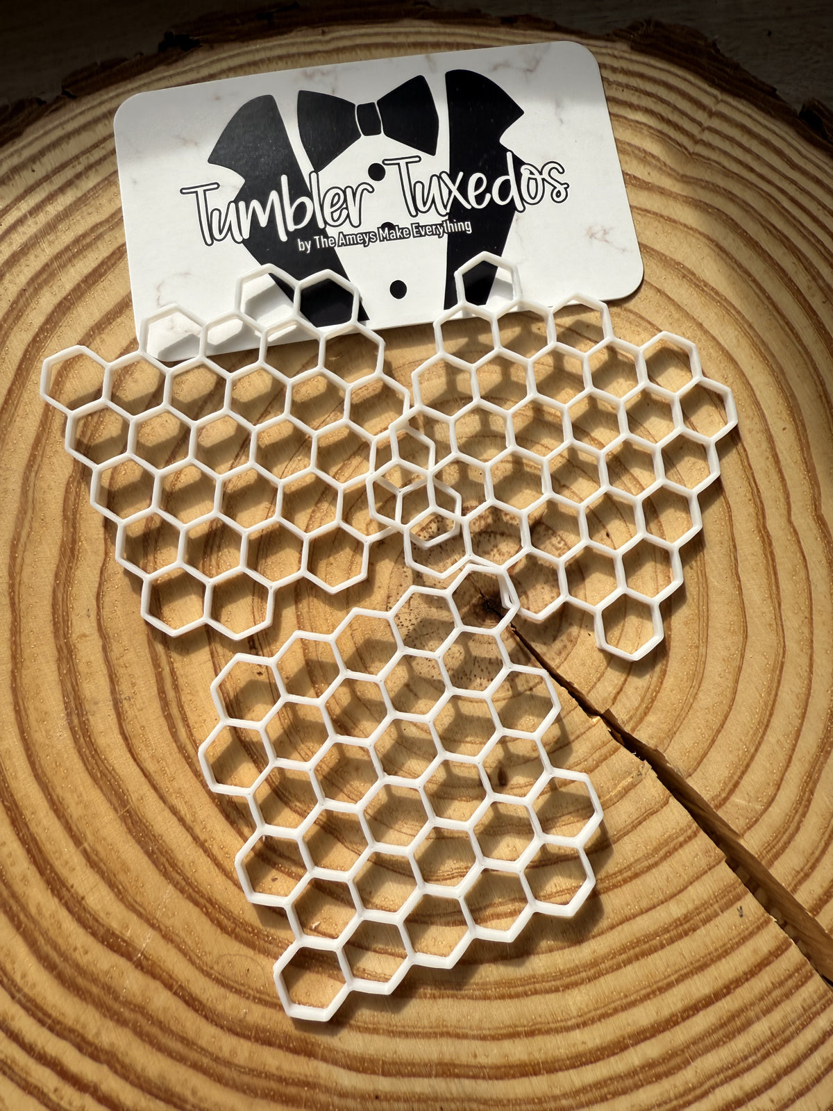 Honey Comb Tumbler Tuxedo- The Ameys Make Everything
